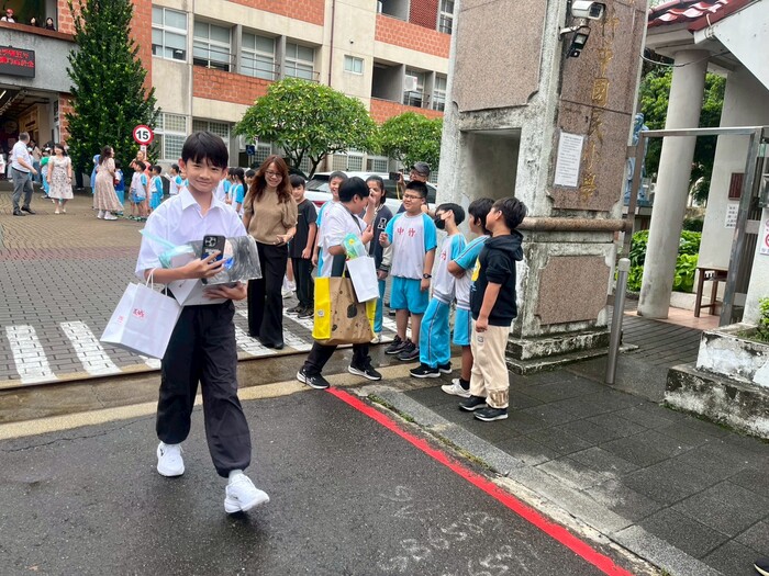 圖片說明